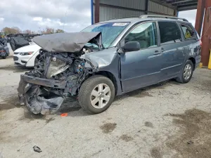2007 TOYOTA SIENNA