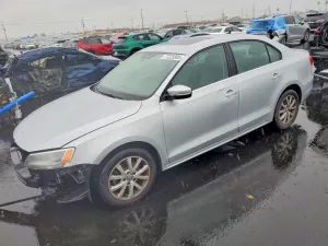 2013 VOLKSWAGEN JETTA