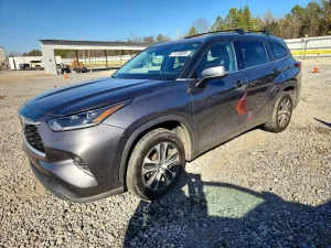 2021 TOYOTA HIGHLANDER