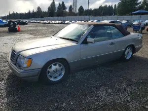 1995 MERCEDES-BENZ E-CLASS