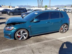 2019 VOLKSWAGEN GTI