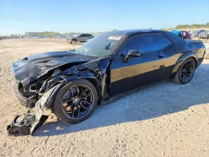 2022 DODGE CHALLENGER