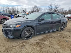2018 TOYOTA CAMRY