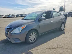 2017 NISSAN VERSA