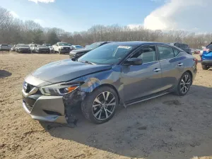 2017 NISSAN MAXIMA