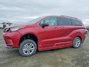 2023 TOYOTA SIENNA