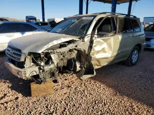 2003 TOYOTA HIGHLANDER