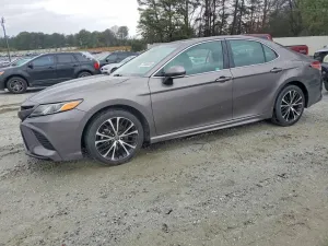 2019 TOYOTA CAMRY