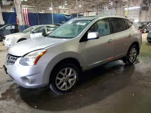2011 NISSAN ROGUE