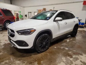 2022 MERCEDES-BENZ GLA-CLASS