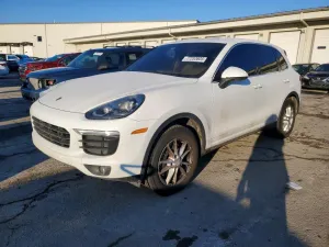 2016 PORSCHE CAYENNE
