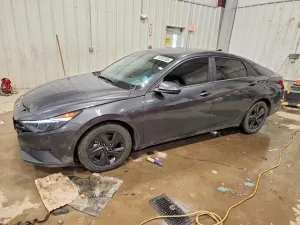 2021 HYUNDAI ELANTRA
