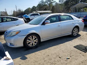2011 TOYOTA AVALON