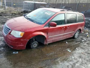 2010 CHRYSLER MINIVAN