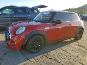 2017 MINI COOPER