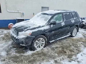 2010 TOYOTA HIGHLANDER