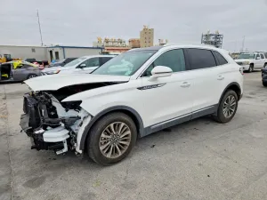 2020 LINCOLN NAUTILUS