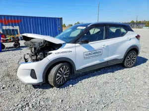 2023 NISSAN KICKS
