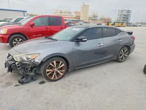 2017 NISSAN MAXIMA
