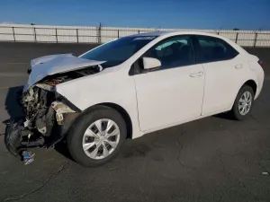 2015 TOYOTA COROLLA