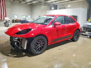 2017 PORSCHE MACAN