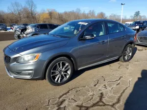 2016 VOLVO S60