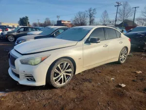 2016 INFINITI Q50