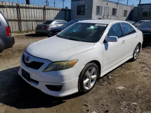 2010 TOYOTA CAMRY