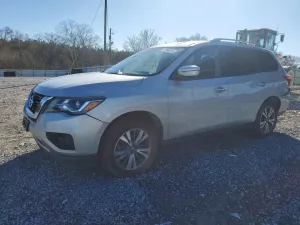 2017 NISSAN PATHFINDER