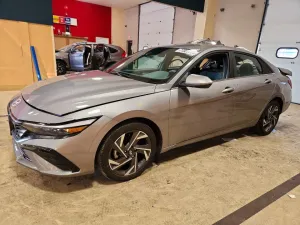 2024 HYUNDAI ELANTRA