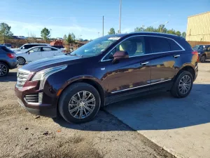2017 CADILLAC XT5