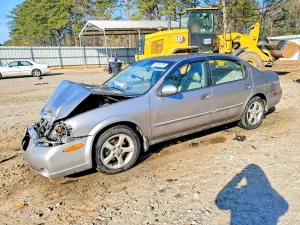 2001 NISSAN MAXIMA