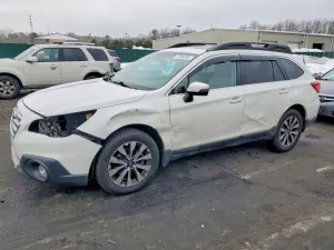 2015 SUBARU OUTBACK