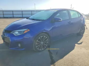 2015 TOYOTA COROLLA