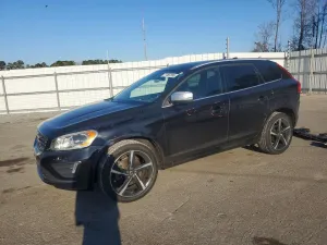 2015 VOLVO XC60
