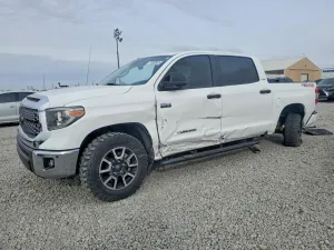2018 TOYOTA TUNDRA