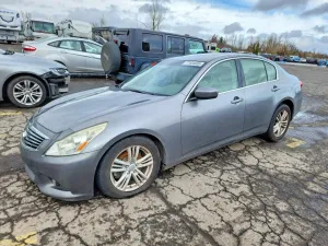2013 INFINITY G37