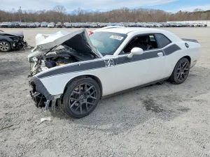 2017 DODGE CHALLENGER