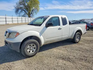2016 NISSAN FRONTIER