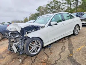 2013 MERCEDES-BENZ C-CLASS