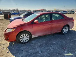 2013 TOYOTA COROLLA