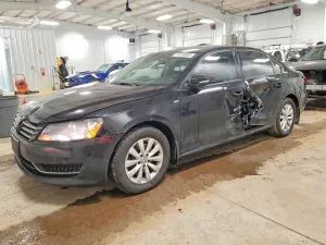 2014 VOLKSWAGEN PASSAT
