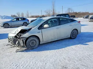 2017 TOYOTA PRIUS