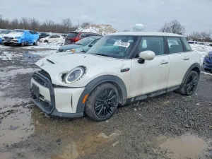 2023 MINI COOPER