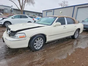 2007 LINCOLN TOWNCAR
