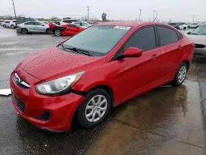 2013 HYUNDAI ACCENT