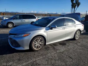 2018 TOYOTA CAMRY HYBRID
