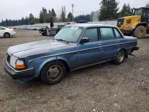VOLVO 244