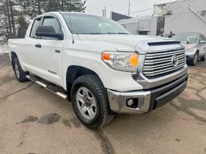 2017 TOYOTA TUNDRA