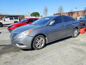 2011 HYUNDAI SONATA